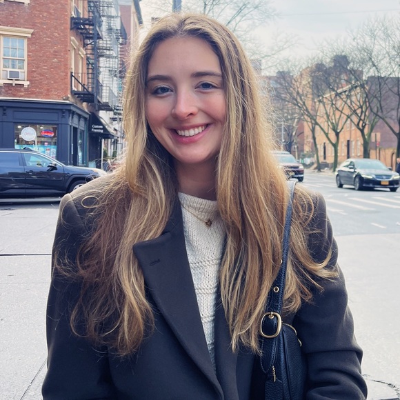 Meet your Posher, Megan - Picture 1 of 1